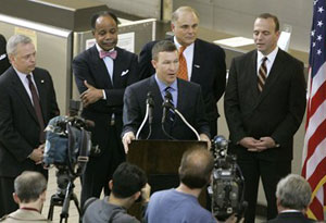 1172170708438 10392079