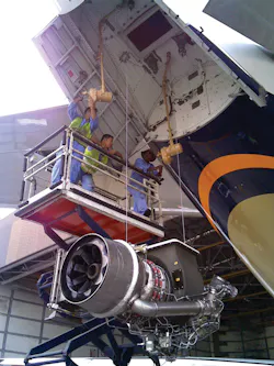 A380apuremovalinstallation 10442735 A380apuremovalinstallation 10442735