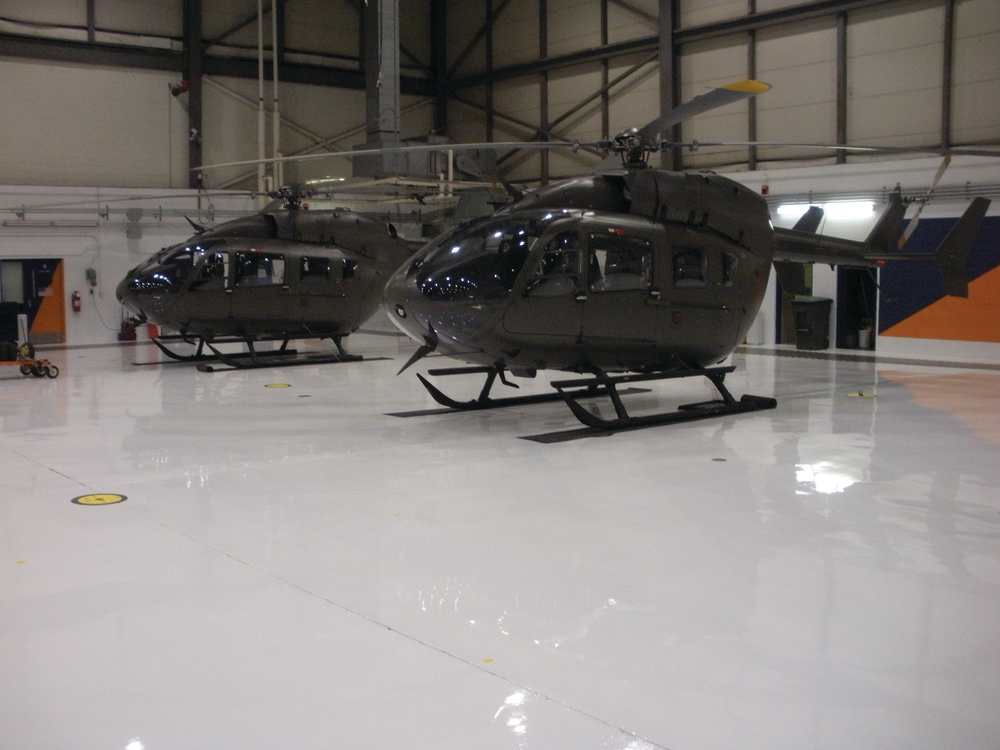 Rhino Hanger Pix2 2009 054 10797303