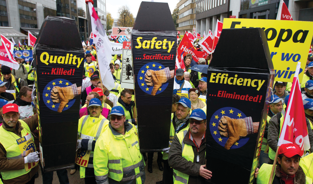 Some 2,000 ground handling workers protested against reforms to ground handling regulations outside the European Union Parliament in Brussels one day before a transport committee voted against the measures.