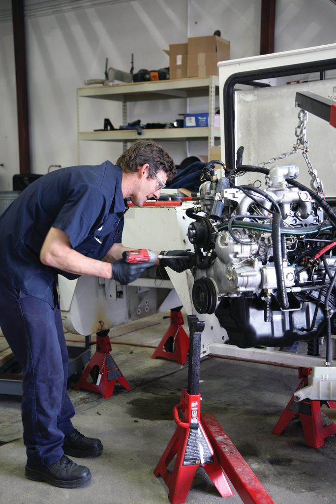 Technician John Teller Works O 11175693