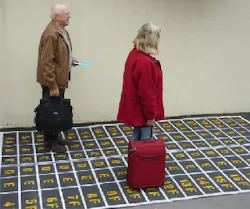 With the Flying Carpet system, passengers simply arrange themselves in row order, before proceeding to the plane, enabling each of them to go direct to their seats unimpeded. With the Flying Carpet system, passengers simply arrange themselves in row order, before proceeding to the plane, enabling each of them to go direct to their seats unimpeded.
