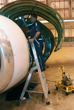 7' Engine Cowling Ladder 91u40r9cugspo Cuf 7' Engine Cowling Ladder 91u40r9cugspo Cuf