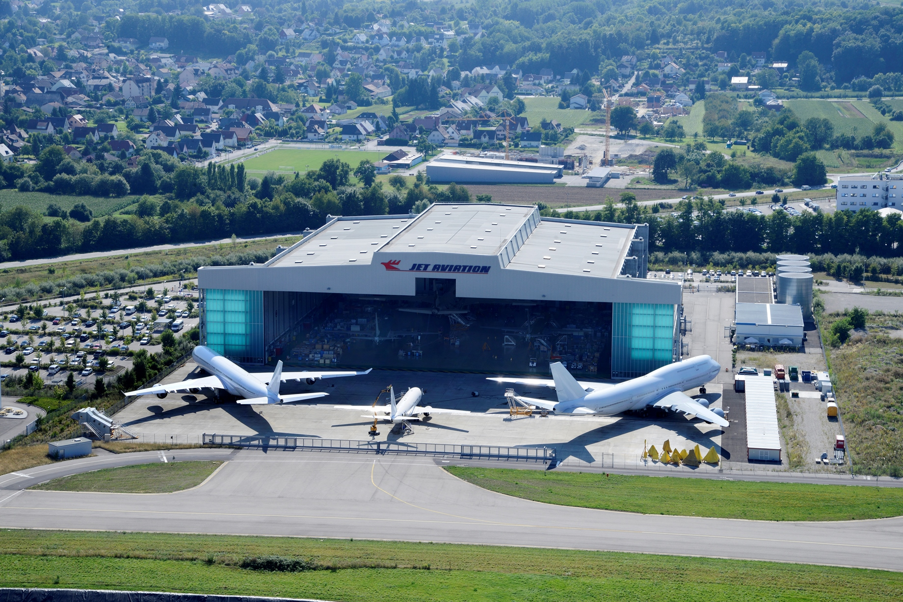 Jet Aviation Basel Completions 5506e123b86ff