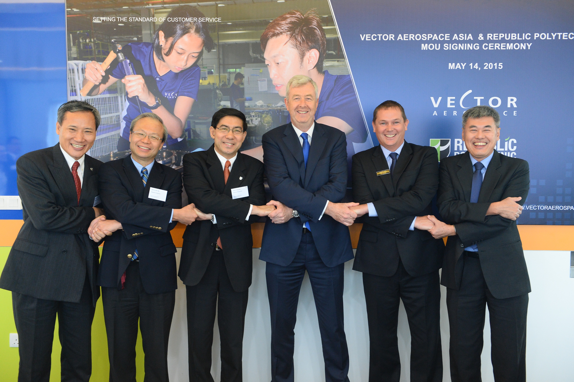 (From Left to Right &ndash; Dr Wang Jianguo, Director School of Engineering, Republic Polytechnic, Mr Seto Lok Yin, Deputy Principal (Industry Services) Republic Polytechnic, Mr Yeo Li Pheow, Principal & CEO of Republic Polytechnic, Mr Declan O&rsquo;Shea, President and CEO, Vector Aerospace Corporation, Mr Jeff Poirier, President of Engine Services &ndash; Atlantic, Vector Aerospace Corporation and Mr Philip Ang, General Manager of Vector Aerospace Asia.