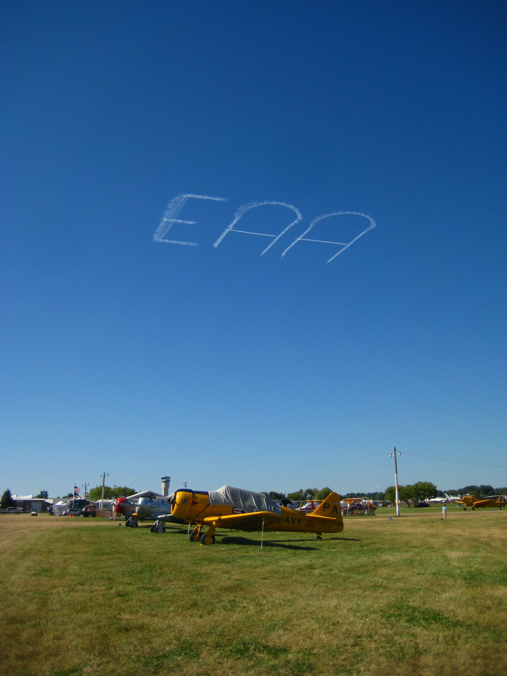 Skywriting Over Airventure 55ba31ed96e27