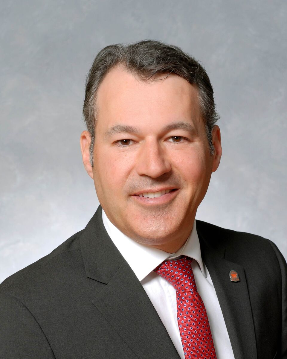 Marc Andre 589b3ddadb071