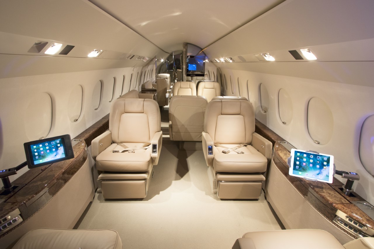 Innov8 F900 B Cabin View 58d281c5ed38c