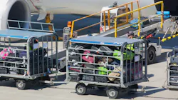 Aircraft Luggage Loading 1448365343 Og0 58bd7cab63ed3 Aircraft Luggage Loading 1448365343 Og0 58bd7cab63ed3
