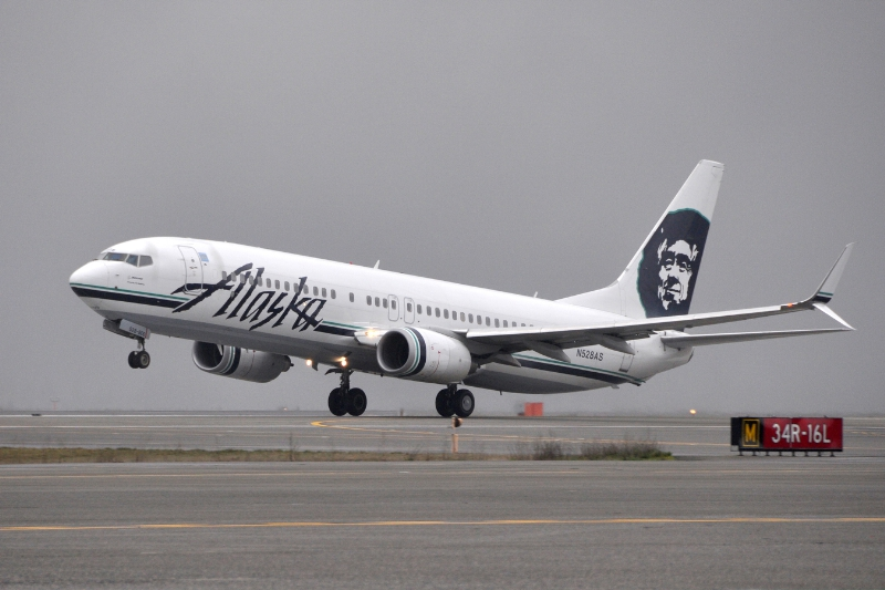 Alaska Airlines 5925fc5e7c71c