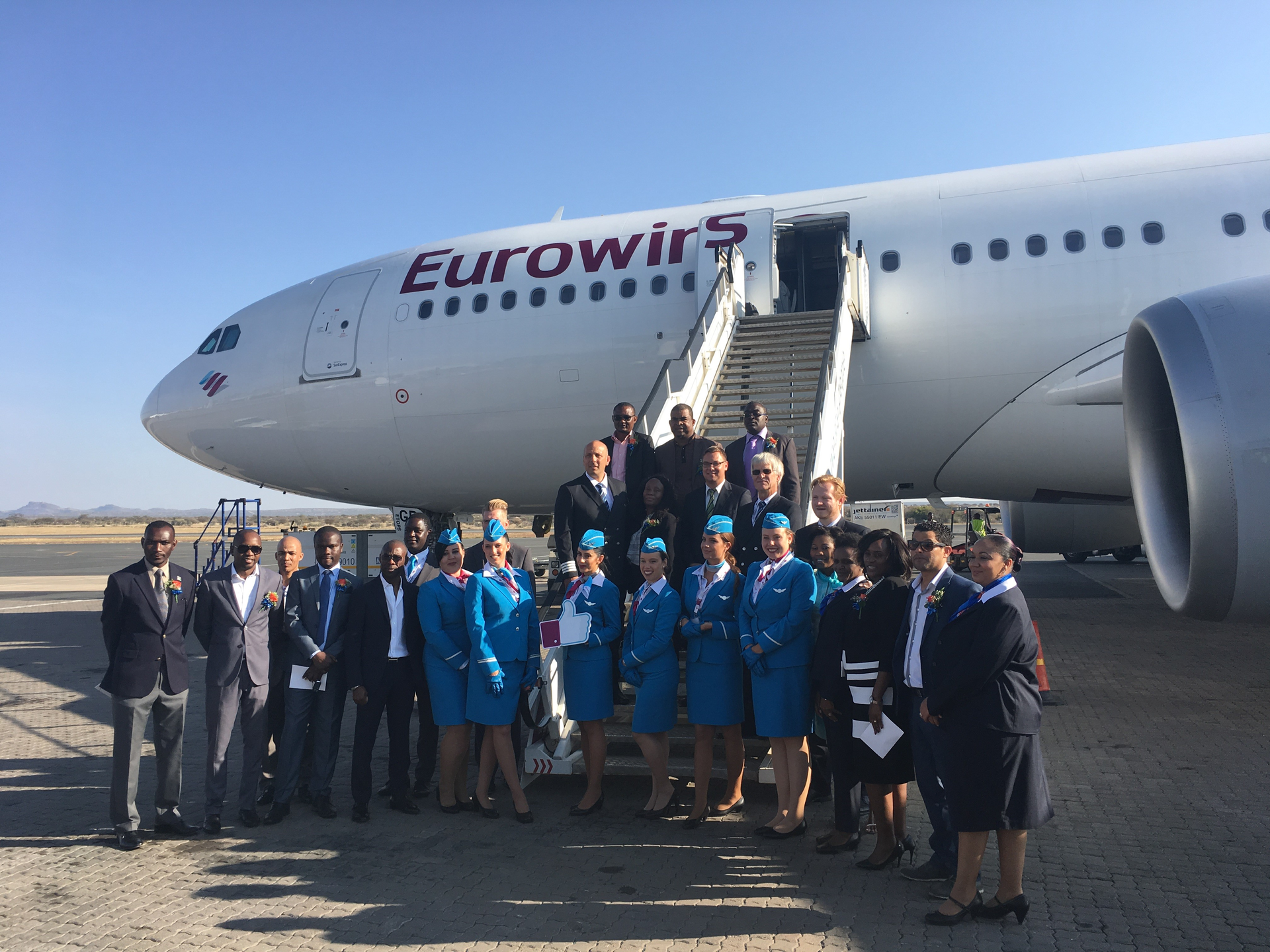 Menzies Eurowings 597742237a606