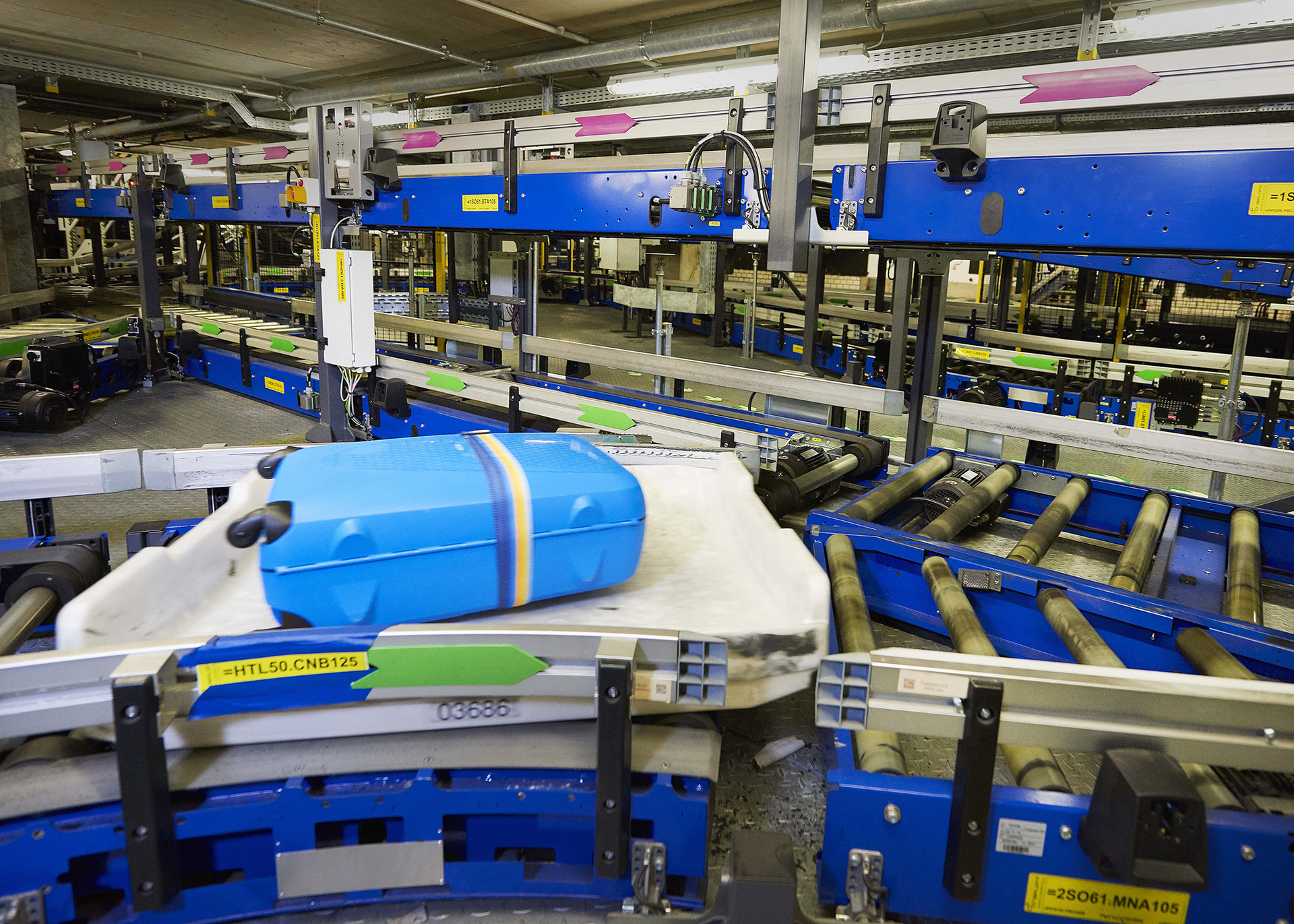 CRI167 Inter Airport SEA 2017 pre show hi 59d24108078f1