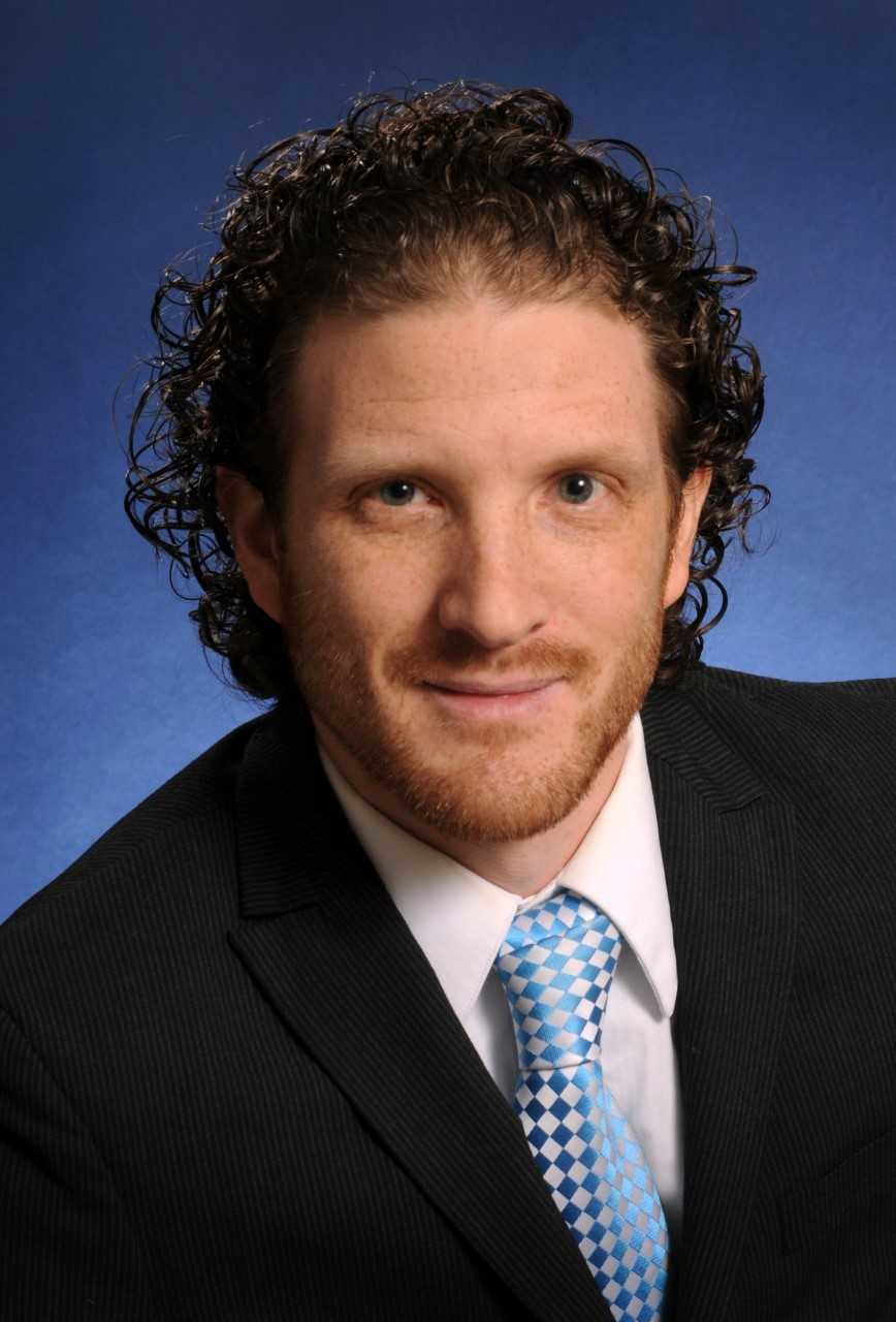 James Elliott 5a7ddcecb4fa0