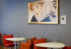 In addition to customized furniture from Austria, as well as a new textile concept highlighting individually-designed carpets and curtains, the lounges will also feature selected prints from pictures created by Austrian artists, such as Gustav Klimt. In addition to customized furniture from Austria, as well as a new textile concept highlighting individually-designed carpets and curtains, the lounges will also feature selected prints from pictures created by Austrian artists, such as Gustav Klimt.