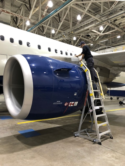 10COWLPYLON A320 5a9863ed22935