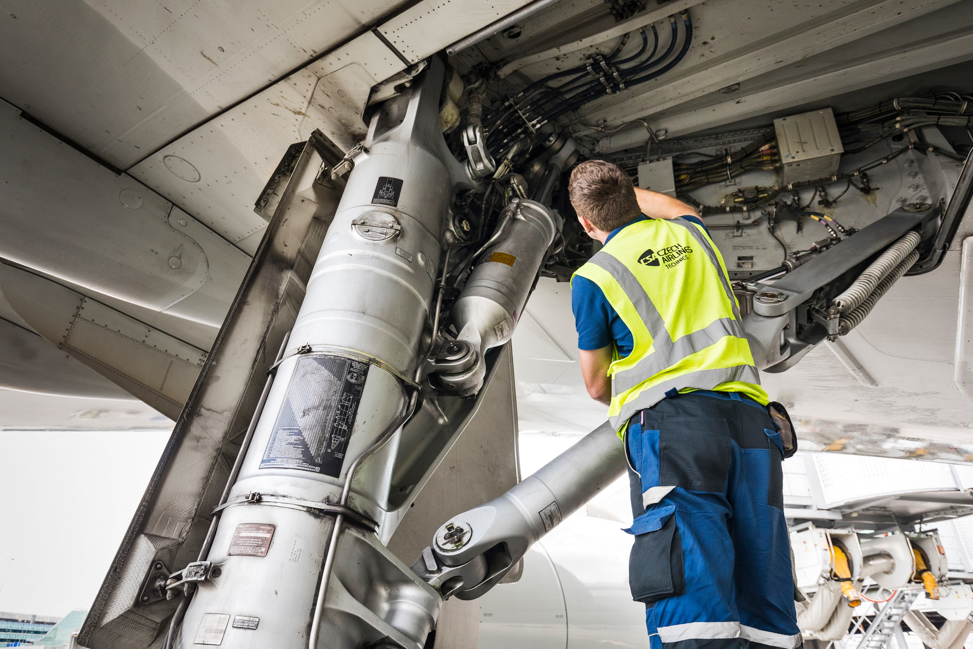 CSAT Line Maintenance A330 5acc9c1c4108a