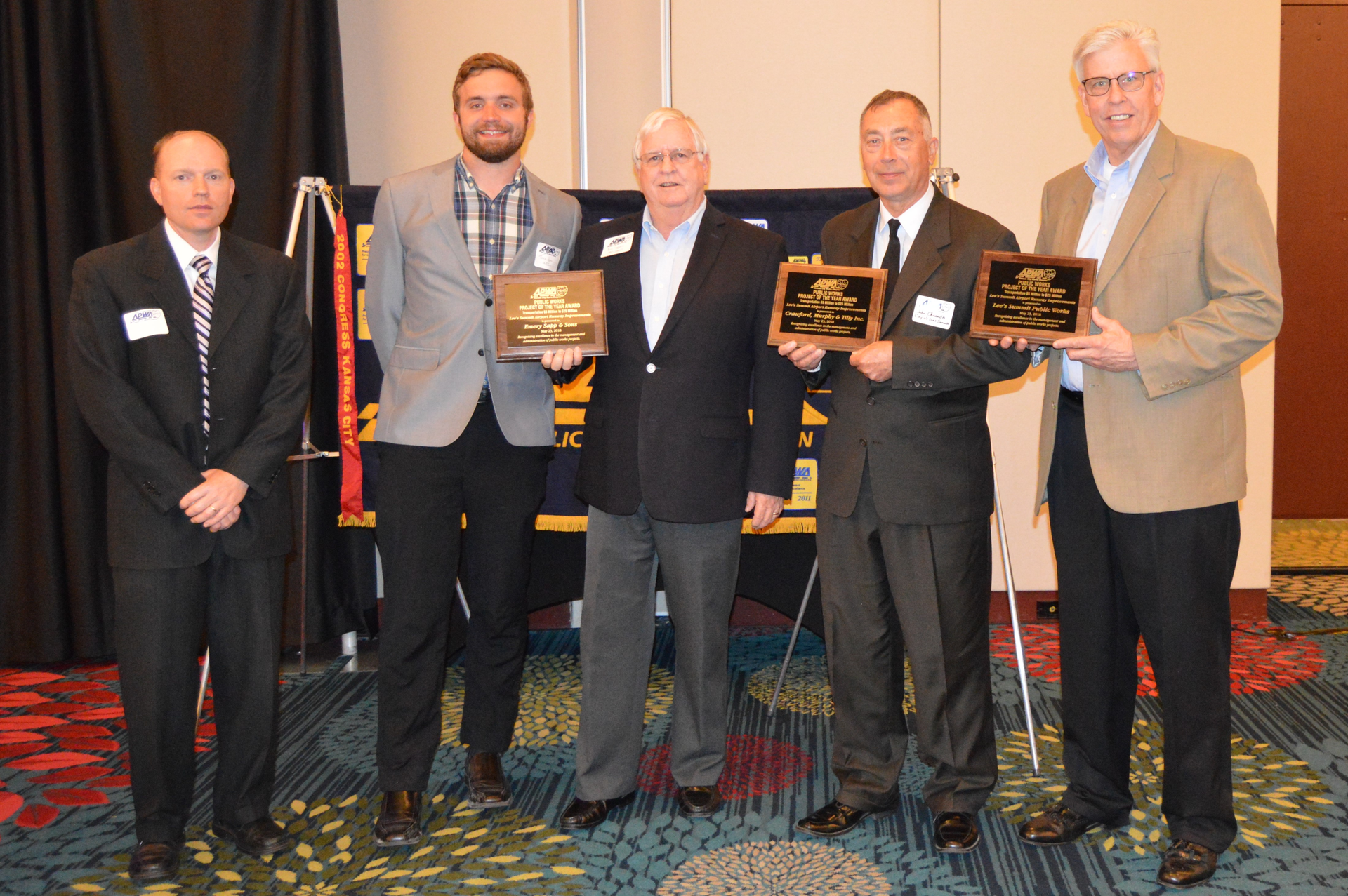 The Lee&rsquo;s Summit Airport Runway Improvements project included major earthwork and concrete paving to complete an extension of the north/south runway 18-36 to 5,501 feet x 100 feet, and extension of the crosswind runway 11-29 from 3,800 feet to 4,000 feet