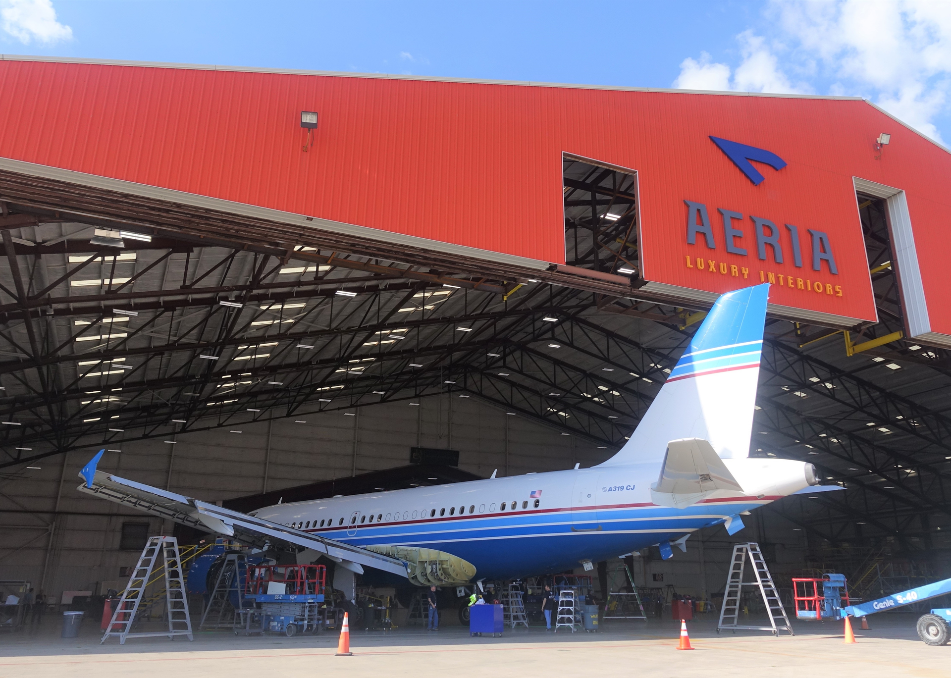 AERIA's first AJC, an A319, undergoing heavy maintenance work at its hangar in San Antonio, Texas, USA