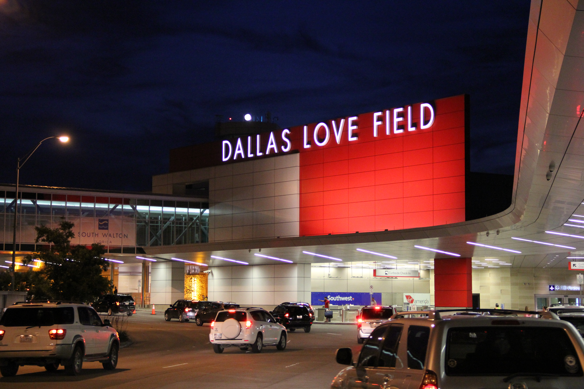 Dallas Love Field will open a new parking garage in 2018 as part of its plans to improve accessibility for travelers.