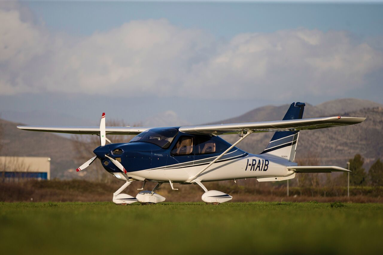 Tecnam P2010