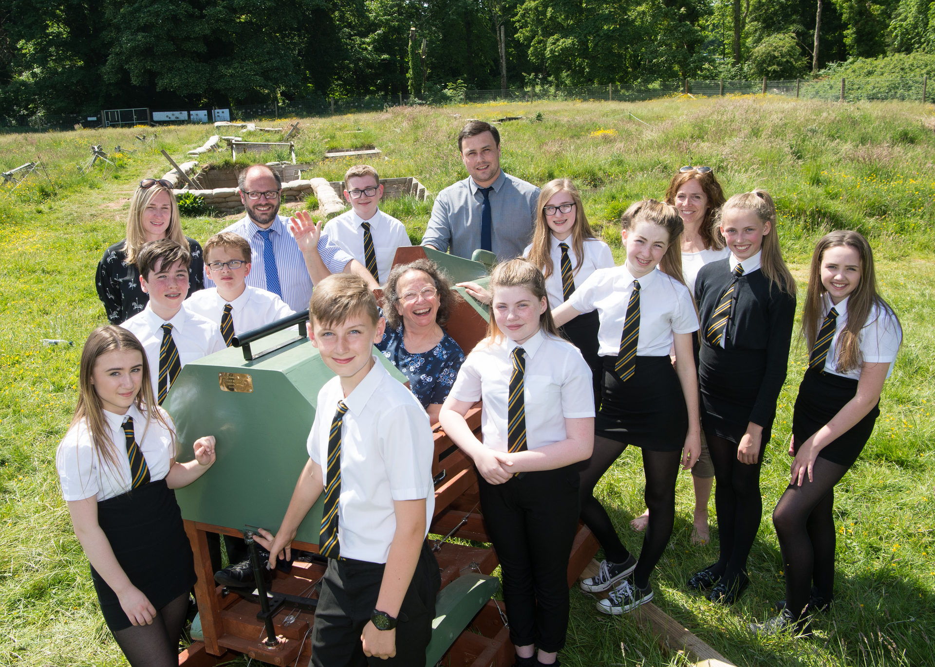 Staff and students from Clydebank High at Pollok Country Park in Glasgow to learn more about the Wings to War Project and test the wooden WW1 flight simulator.