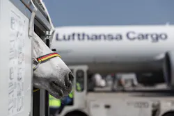 Lufthansa Cargo Animal Lounge 5ba8ec101c344 Lufthansa Cargo Animal Lounge 5ba8ec101c344