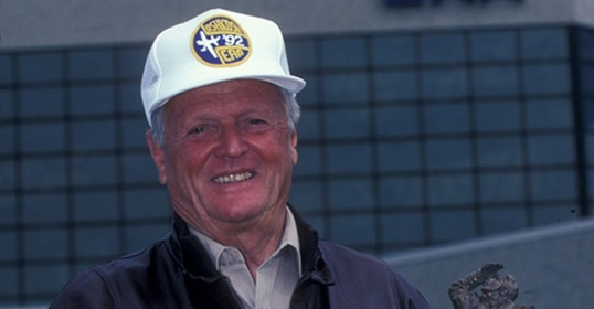 10 11 2018 James Ray 960 5bc0a2637a80d