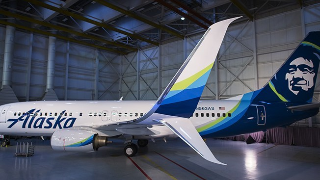 Alaska Airlines 737-800 with Split Scimitar Winglets.