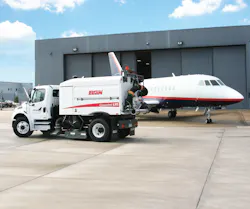 Elgin Crosswind Glycol Recovery Sweeper (GRS) Elgin Crosswind Glycol Recovery Sweeper (GRS)