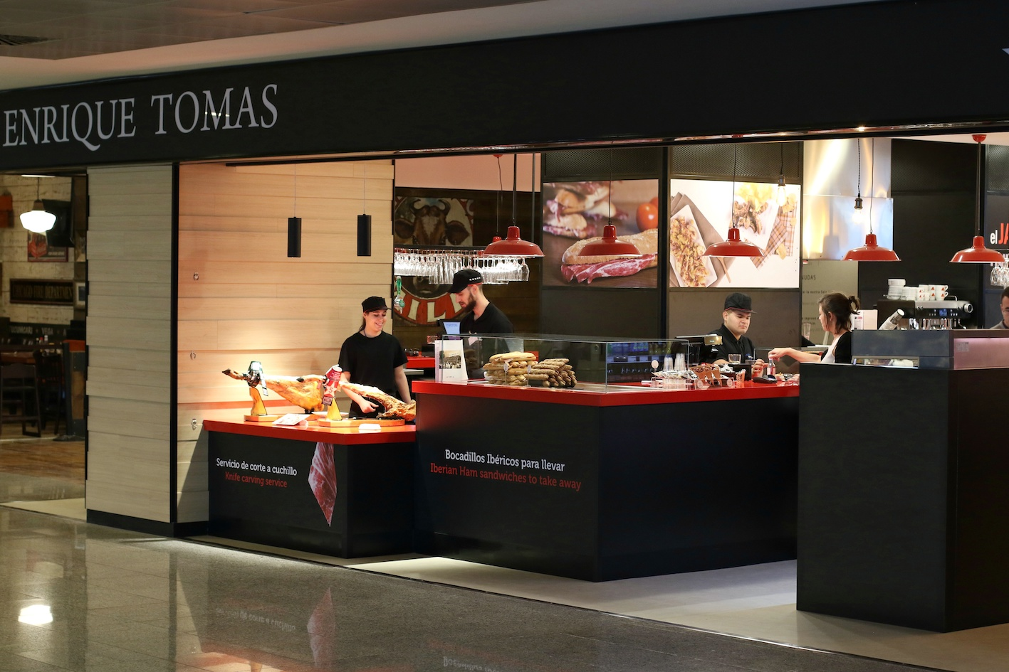 Fotos Enrique Tom s BCN 1 5c17e3f8bc6cb