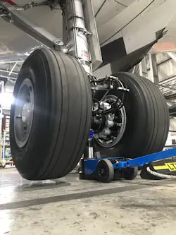 Rh Mlg Off The Ground 5c1121f4535da Rh Mlg Off The Ground 5c1121f4535da