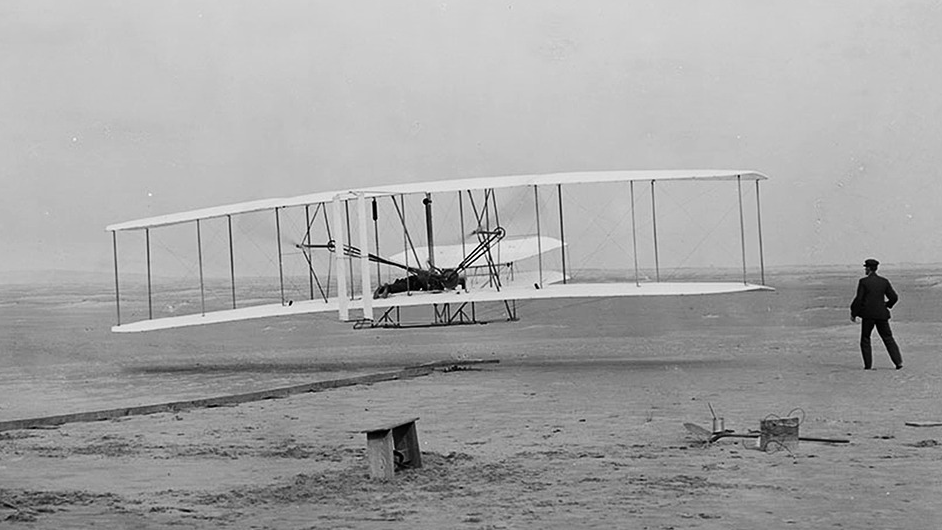 Aeroplane 1386238 1280 5d7ba9d2aa734