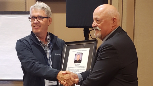 Bert Vergeer Win Air Receiving 2019 Amec Cfamea Ame Hall Of Fame Award From President Sam Longo 5d83ea4f830c9