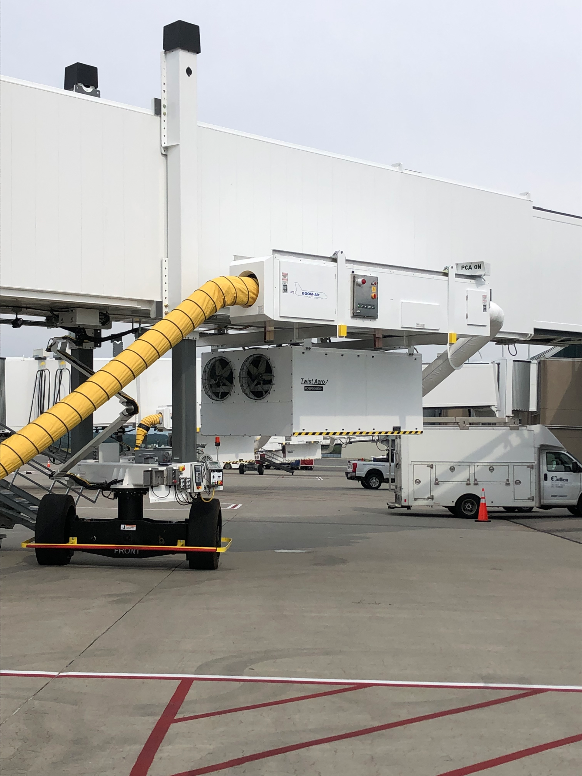 Pca And Boom Air 5da7779936ec3