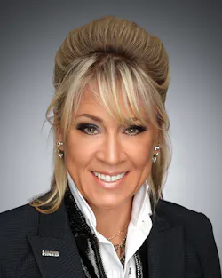 Yvonne Bilshausen, HNTB Yvonne Bilshausen, HNTB