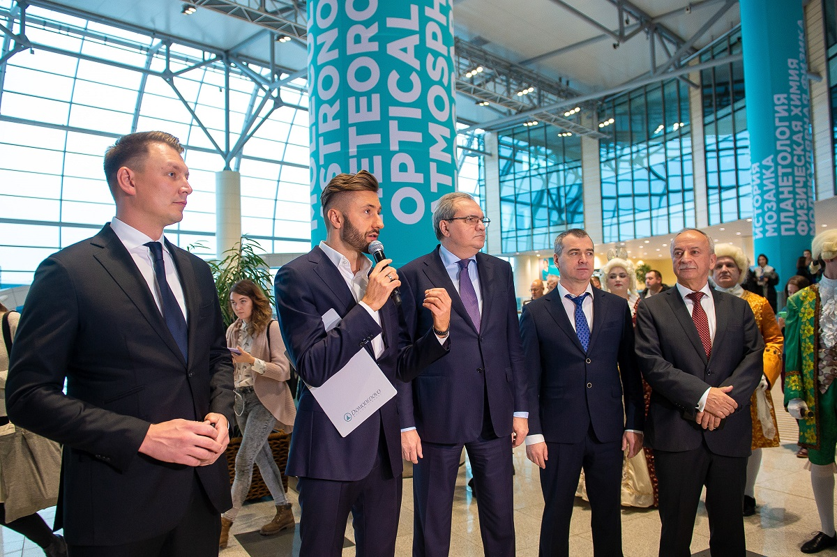 000 177 5dea8b27b995e