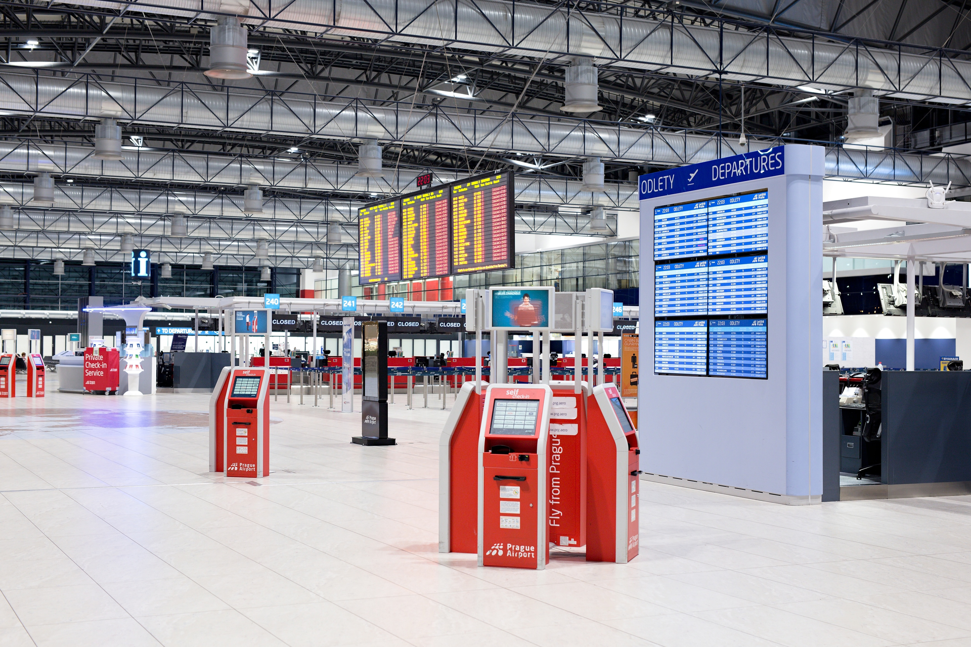 Prague Airport Terminal 2 5e4d61f7dd1b9
