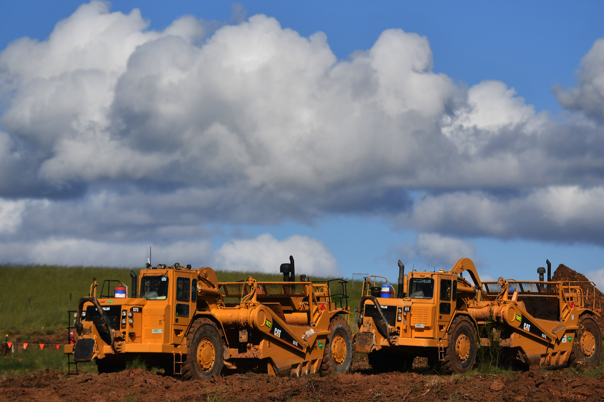 Since initial earthworks marked the start of work to build Western Sydney International in September 2018, around 1 million worker hours have been racked up on the project and 1.8 million cubic meters of earth moved around the site.