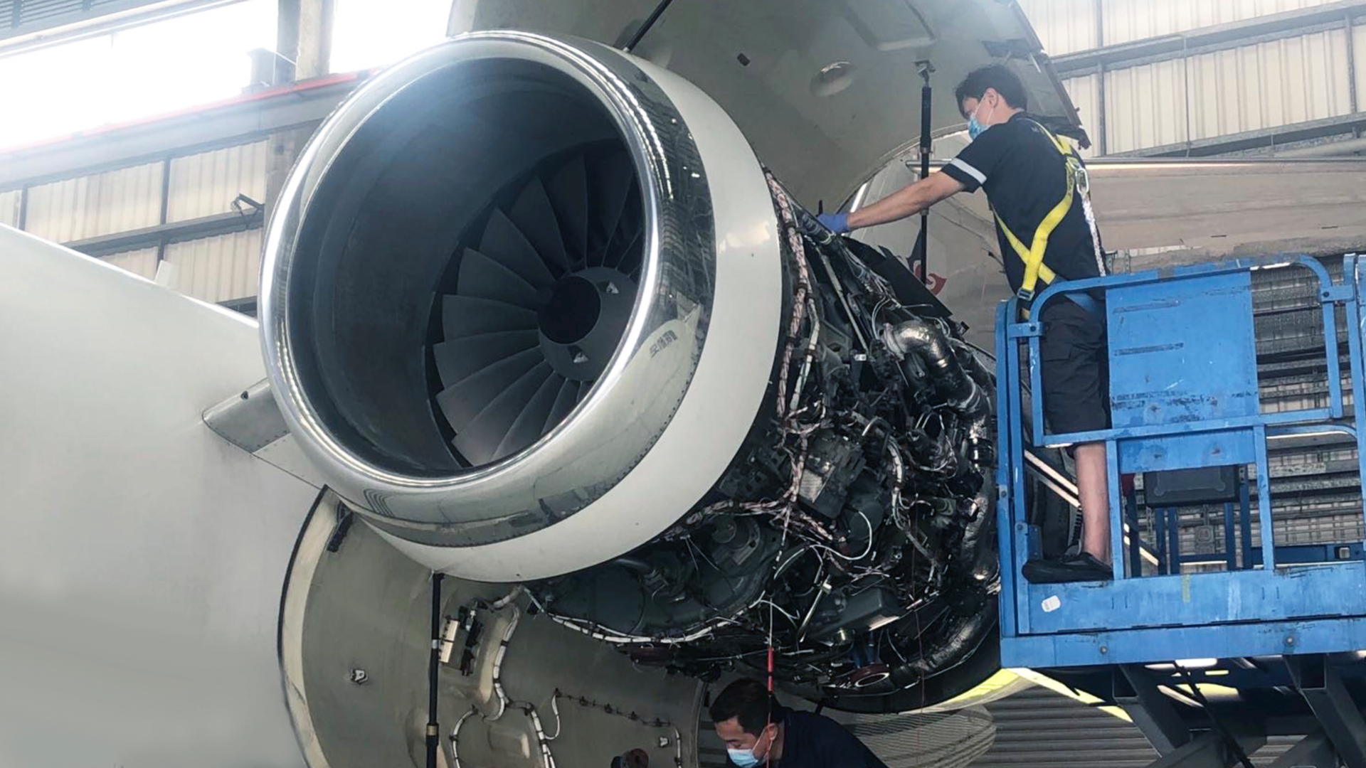 20200729 Metrojet Hk Mro Excels In Engine Change And Aircraft Disinfection Services During Covid 19 001
