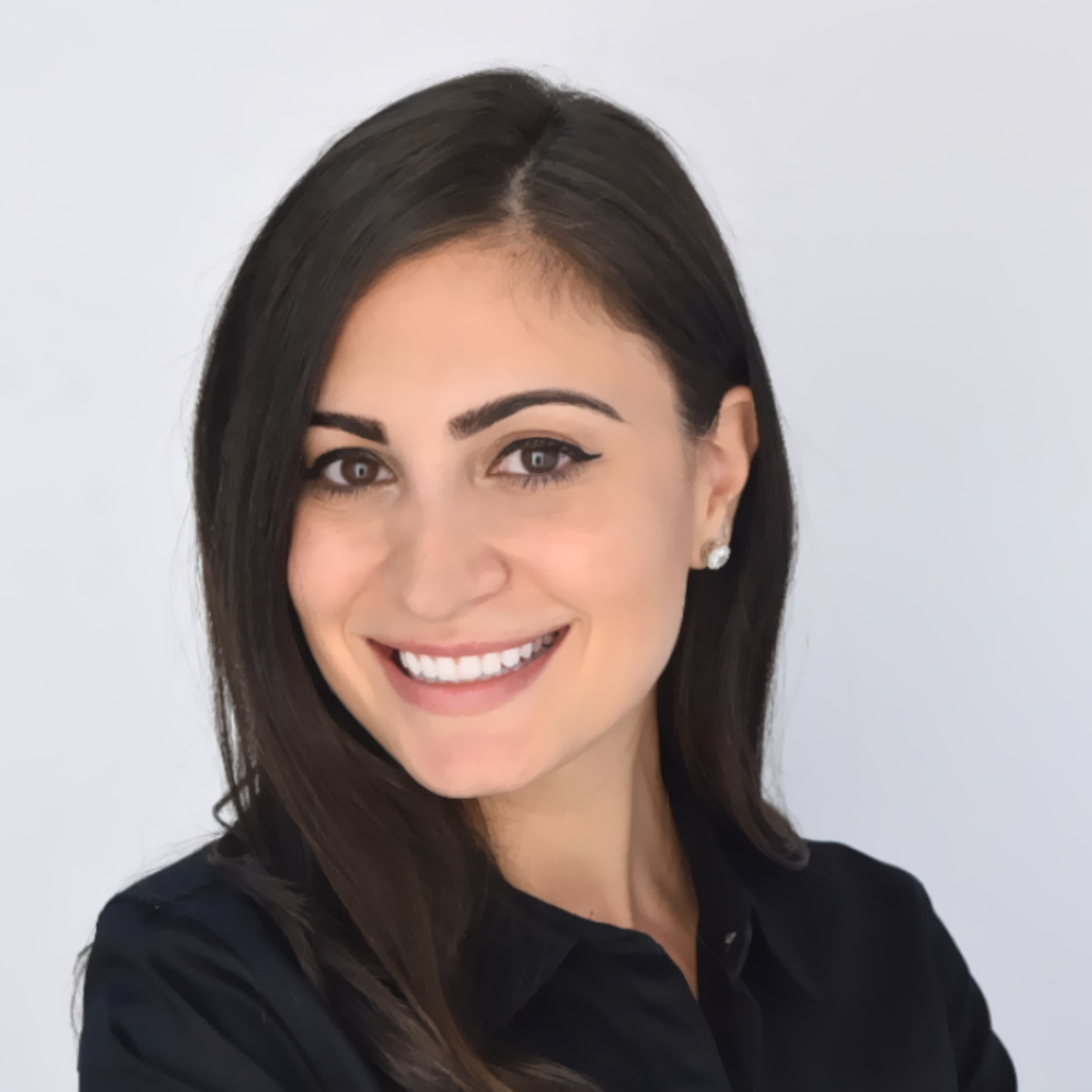 Headshot May 2018 3 5f845d2d25cb1