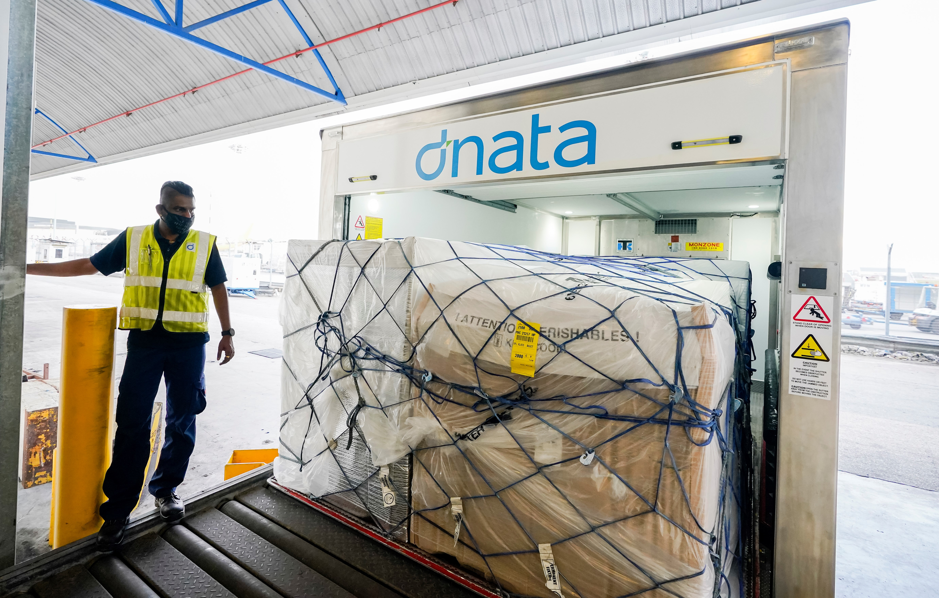 dnata's high-tech cool dollies ensure safe and efficient handling of pharmaceuticals at Changi Airport