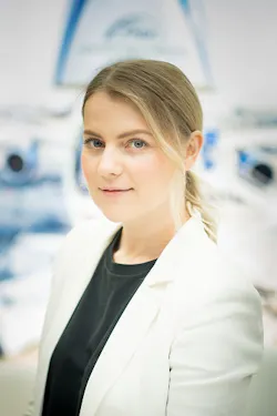 Yulia Celetaria Yulia Celetaria