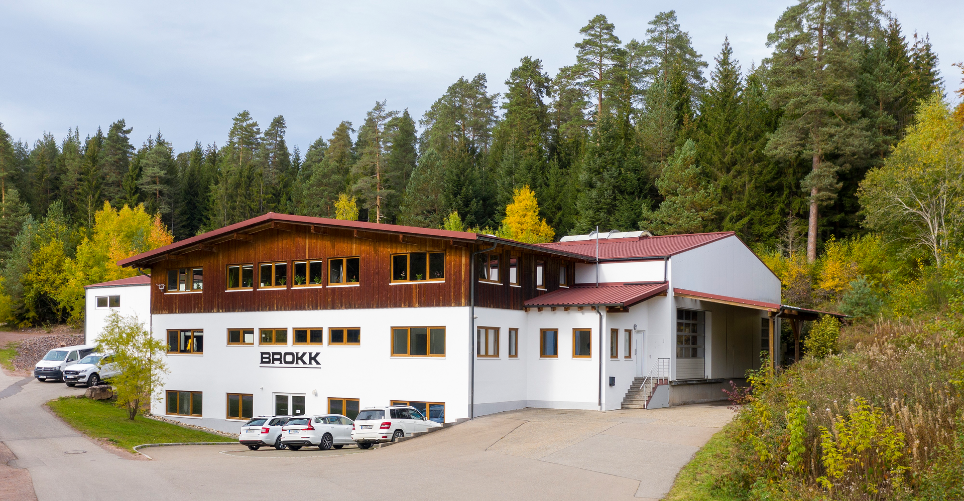 Aquajet partners with Brokk Germany to expand its global distribution network, providing localized sales and service for Hydrodemolition contractors in Germany and increasing support for customers across Europe.