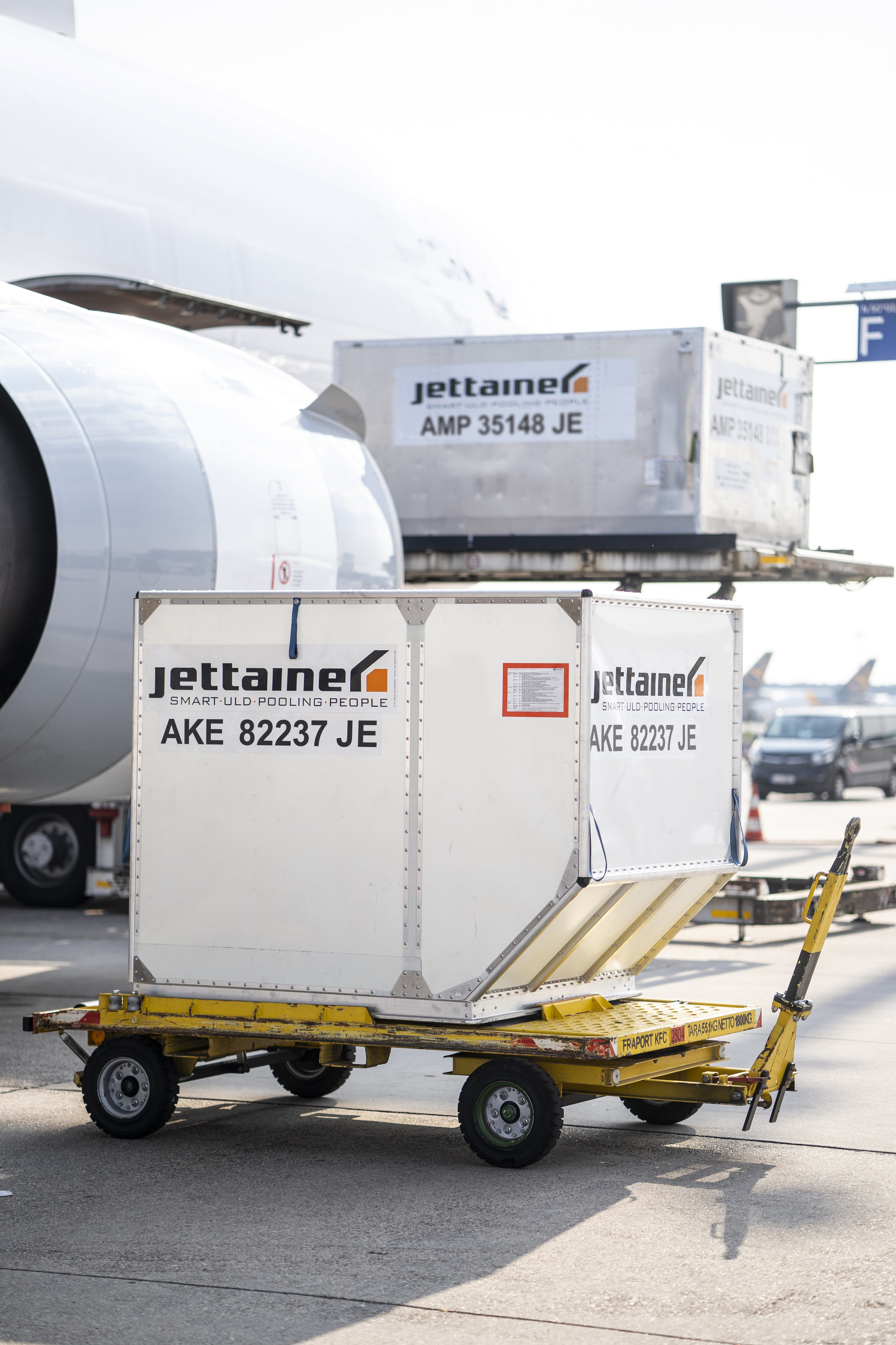 Jettainer Small