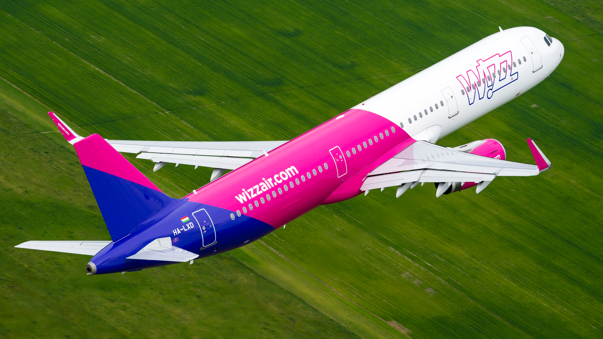 Wizz Air Photo 605a3b8c75309