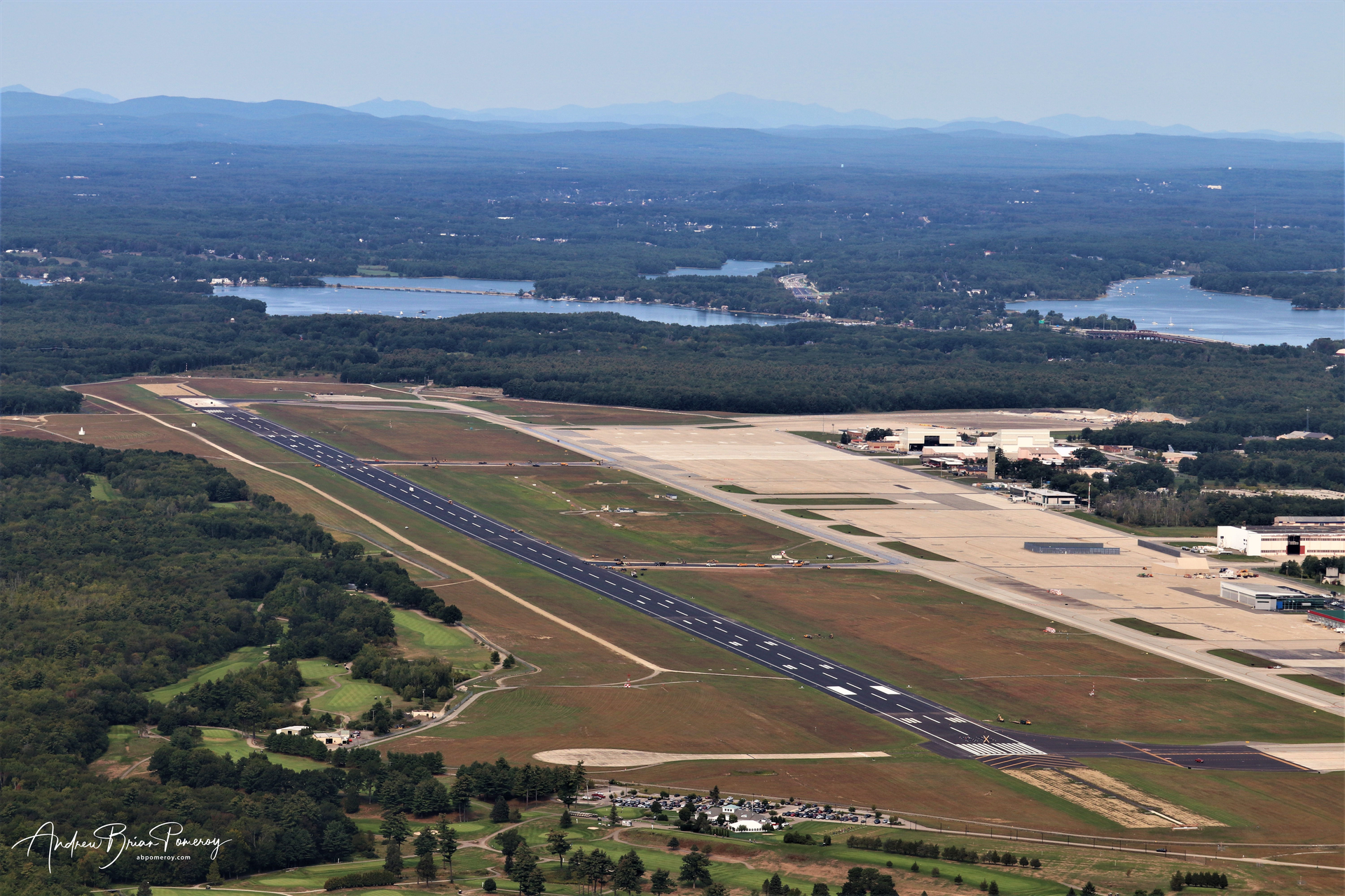 Hoyle, Tanner, the Airport and NHANG worked together to develop a construction phasing plan that would limit the runway closure time while still providing adequate takeoff and landing lengths.