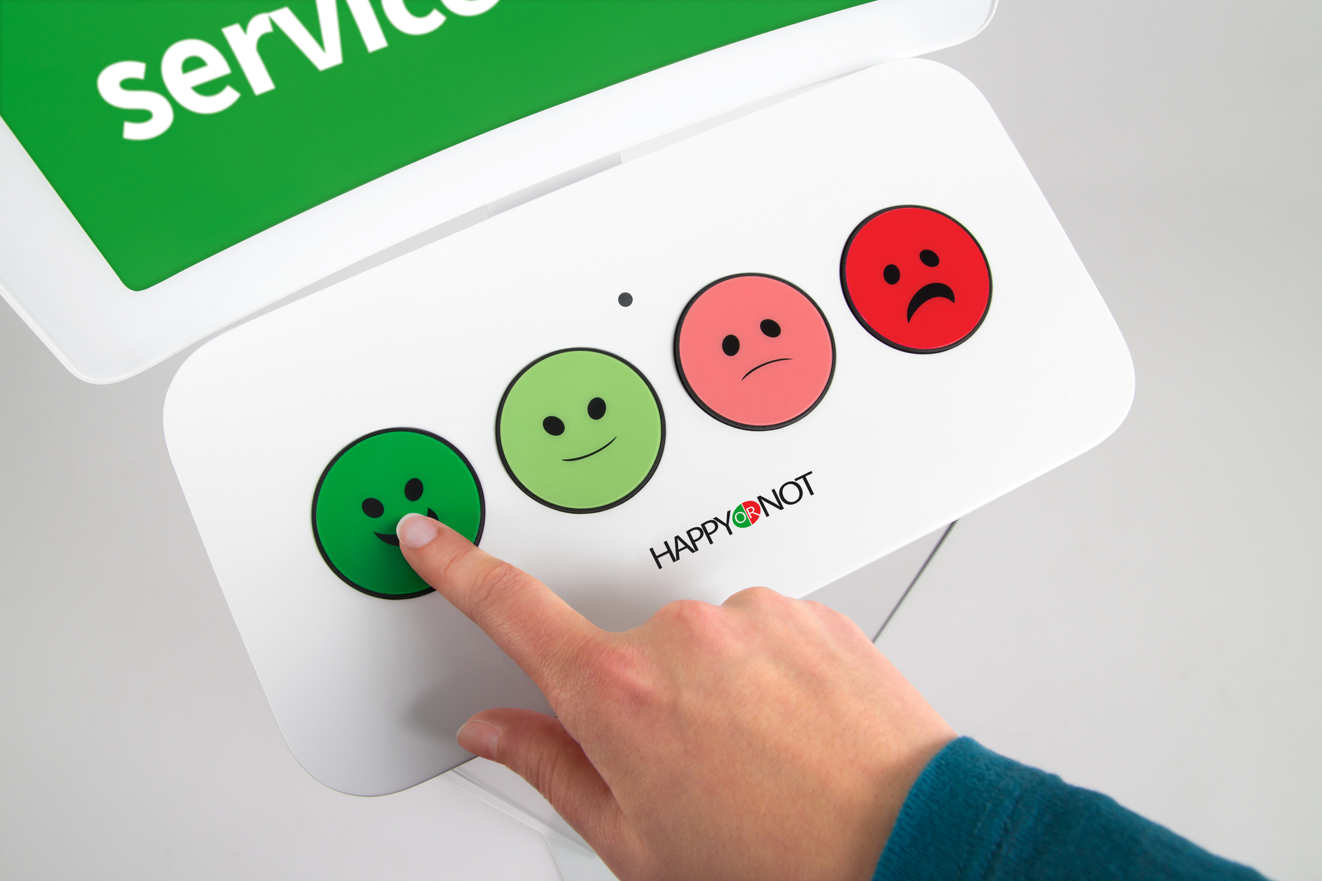Using HappyOrNot&rsquo;s Smiley Terminal push-button type terminals, Narita International Airport (NRT) will collect substantial amounts of customer feedback, enabling them to monitor their passenger&rsquo;s security experience at 23 checkpoints across the airport.