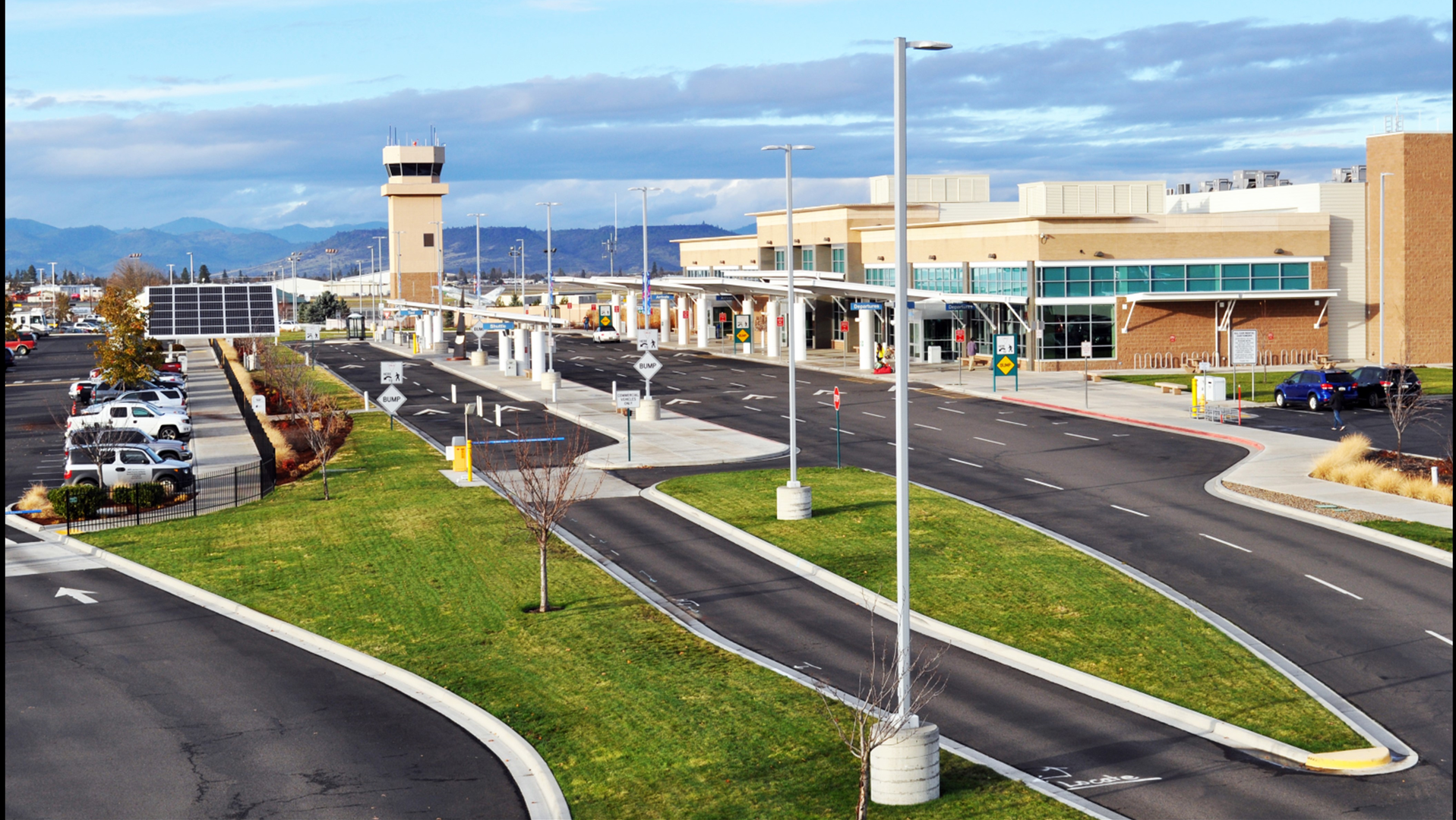 Rogue Valley International-Medford Airport (MFR) terminal