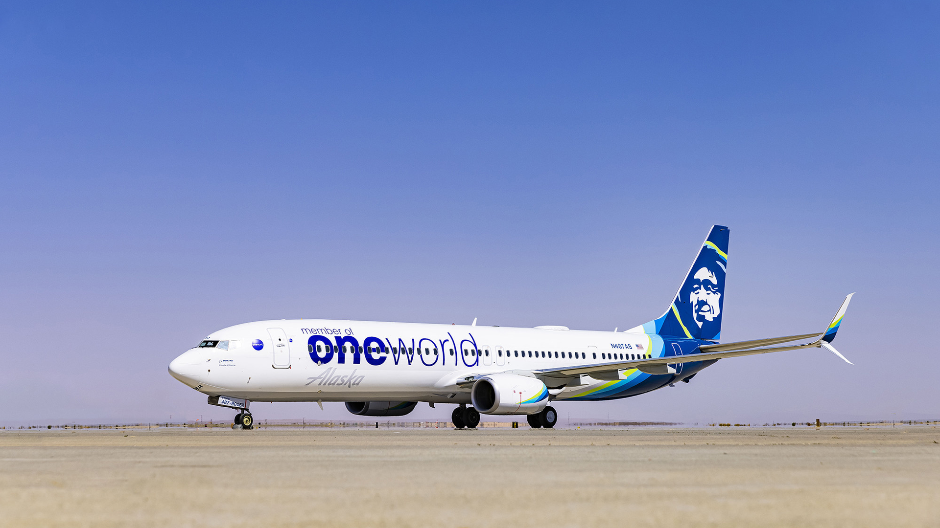 'Since joining oneworld in March, Alaska Airlines has positioned oneworld as the leading alliance on the West Coast,' said Rob Gurney, oneworld CEO.