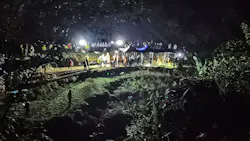 This photo taken on March 21, 2022, shows rescuers working at the site of a plane crash in Tengxian county, Wuzhou city, in China's southern Guangxi region. A China Eastern passenger jet carrying 132 people crashed onto a mountainside in southern China on March 21 causing a large fire, shortly after losing contact with air traffic control and dropping thousands of meters in just three minutes. This photo taken on March 21, 2022, shows rescuers working at the site of a plane crash in Tengxian county, Wuzhou city, in China's southern Guangxi region. A China Eastern passenger jet carrying 132 people crashed onto a mountainside in southern China on March 21 causing a large fire, shortly after losing contact with air traffic control and dropping thousands of meters in just three minutes.